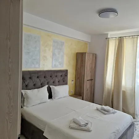 Cristina Appartement Năvodari